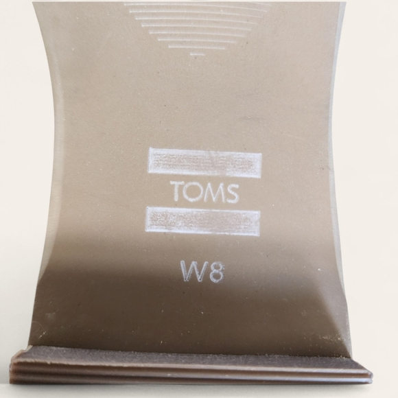 Toms black D’Orsay flats suede toe reptile texture heel almond toe size 8 NWOT - Picture 2 of 9